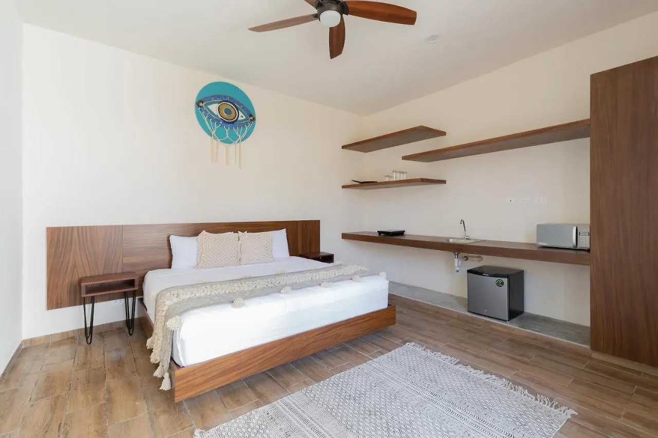 Utskin Tulum 0*,