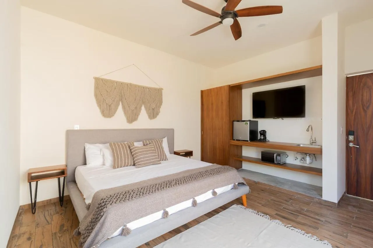 Utskin Tulum Aparthotel